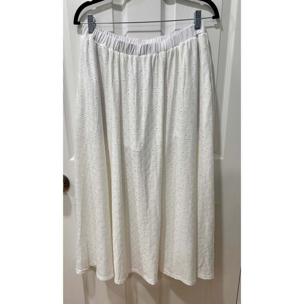 Halara High Waisted Embroidery Eyelet A-line Skirt Built-in Shorts White Med